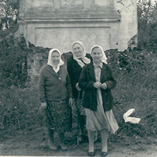 У развалин Сережанской церкви, год 1968